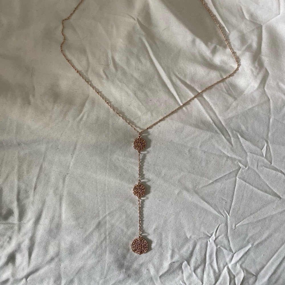 Kendra Scott long flower necklace